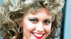 Kráska z Pomády nestarne. Takto vyzerá po 37 rokoch