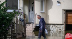 Vodné toky rýchlo stúpajú. Platí tretí stupeň povodňových výstrah (MAPA)