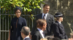 Takto sa vymódili známe dámy na kráľovskú svadbu: Victorii Beckham trčali bradavky