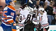 Chicago prehralo vo Vancouveri, Hossa si pripísal tri "mínusky"