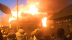 Na obytnú budovu v Irkutsku sa zrútila stíhačka, zahynuli dvaja piloti