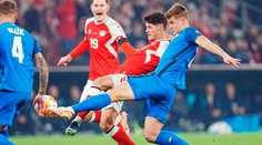 Dánsko a Albánsko sa tešia z postupu. Česi si vďaka remíze udržali druhú priečku