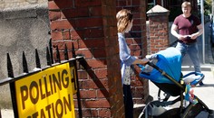 Íri v historickom referende podľa odhadov schválili zrušenie zákazu interrupcií