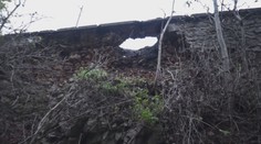 Vodiči na Soroške musia byť opatrní. Na viacerých miestach hrozí zosuv oporného múru