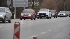 Dôležitý dopravný úsek na Kysuciach bude uzavretý. Diaľničiari pripravili obchádzkové trasy, rátajte s kolónami