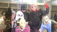 Hráči FC Barcelona to na Halloween prehnali, klub sa Getafe ospravedlnil