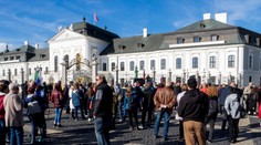 Na výročie Nežnej revolúcie bude v Bratislave viacero protestov. Polícia varuje, že tentoraz zakročí