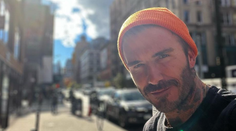 David Beckham ako svedok. Jeho otec sa v 73 rokoch oženil