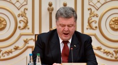 Jaceňuka chce Porošenko vymeniť za ženu