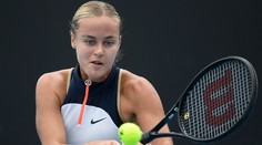 Australian Open: Schmiedlová postúpila do 2. kola dvojhry, Gomboš prehral