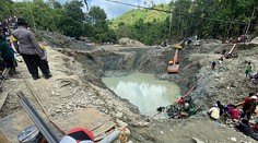 Zosuv pôdy v Indonézii si vyžiadal tri obete a päť nezvestných