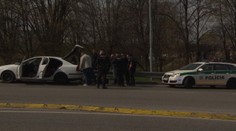 Naháňačka v Bratislave: Policajti zadržali muža, ktorý má patriť k autíčkarskemu gangu