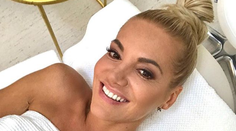 Dara Rolins zverejnila fotku z vane. Ešteže tam mala penu