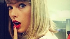 Taylor Swift má doma poriadneho svalovca. Zverejnil sexy fotku