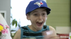 Bankomaty rozdávali zadarmo peniaze aj darčeky