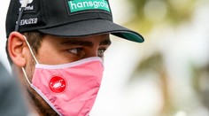 Sagan jasne ukázal, že ešte nepatrí do "starého železa". Tu sú reakcie svetových médií