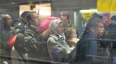 Do Nickelsdorfu na maďarskej hranici dorazilo dnes už asi 7200 migrantov