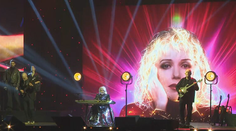 Nekorunovaná kráľovná slovenskej populárnej hudby na pódiu. Takto vyzeral vianočný koncert Mariky Gombitovej