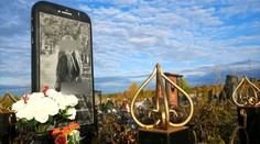 Náhrobok, aký sa len tak nevidí: iPhone s podobizňou zosnulého dievčaťa