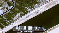 Suezský prieplav je voľný. Dopravná zápcha sa po jedenástich dňoch skončila