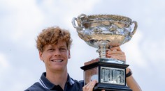 Halepovej zničili kariéru, on nepríde ani len o Grand Slam. Tenisový svet sa búri po dohode Sinnera s WADA