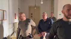 Očakávali verdikt, nakoniec pojednávanie odročili na neurčito. Dušana Kováčika vinia z úplatku