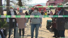 Neuveriteľný chaos na hranici. Opatrovateľky čakali na odvoz do karantény aj 10 hodín