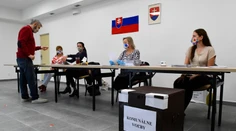 Ženy chcú byť vo vedení. Vo voľbách kandidujú na post šéfky samosprávy vo väčšine obcí a miest