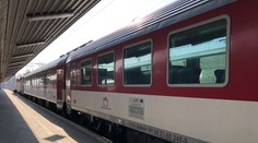 Permanentné meškania. Cestujúci z Bernolákova sa čoraz viac sťažujú na vlakovú dopravu