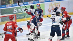 Hokejisti Slovana odštartovali nadstavbu výhrou 5:0 nad Zvolenom