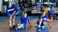 Po svadobných hostinách späť do práce. Káder Dukly opúšťa päť hráčov, vieme o zvučnej posile