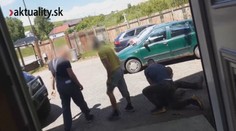 Kuffovci majú pri Kežmarku poriadne problémy. Unikli videá, na ktorých si vybavujú účty s farmármi