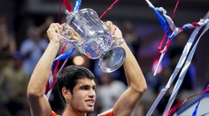 Počúva reggae, miluje golf. Najmladšia svetová jednotka histórie má zaujímavú spojitosť so svojim idolom