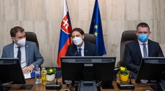 Rokovanie vlády viedol prvýkrát nový premiér