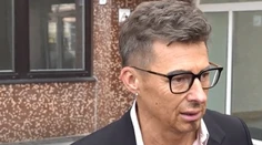 Polícia prepustila podnikateľa, ktorý svedčil o korupcii štátnej tajomníčky Jankovskej zo Smeru