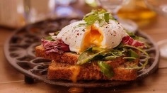 RECEPT NA BIELU SOBOTU OD VÁS: Pošírované vajíčko na celozrnnom toaste