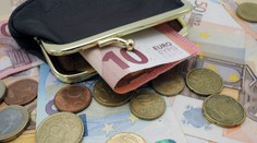 Slováci by najradšej zrušili najmenšie centovky. Pri nákupoch by sa tak zaokrúhľovalo