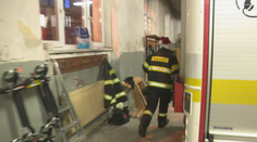 Nie každý si môže sviatky užiť v kruhu rodiny. Štedrý deň sme strávili so zdravotníkmi a hasičmi