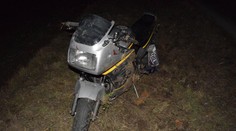 Mladík (28) bez vodičáku havaroval na motorke, v krvi mal 2,63 promile