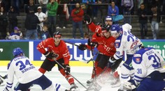 Veľmi zlý výkon Slovákov proti Rakúsku: Zložili nás oslabenia, obrana v druhej tretine prepadla