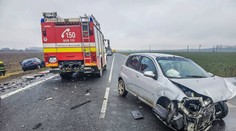 Vážna nehoda v Trebišove. Sedem zranených, jedného človeka sa nepodarilo oživiť
