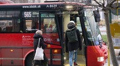 V Bratislave a okolí sa od nedele menia autobusom a vlakom cestovné poriadky. Pozrite si kde a ako