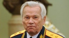 Zomrel Kalašnikov, otec najpopulárnejšieho samopalu