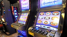 Poberatelia dávok v hmotnej núdzi si už od budúceho roka nezagemblujú