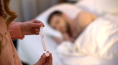 Potratová tabletka ako menej rizikový spôsob interrupcie. V zahraničí je bežne dostupná, u nás zakázaná