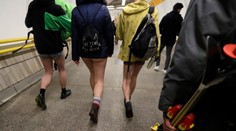 Takto vyzeral celosvetový Deň bez nohavíc v metre