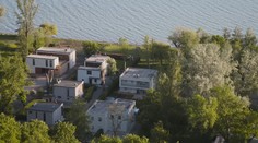 Zlatá baňa maďarského turizmu Balaton je v ohrození, chcú ho zastavať developeri