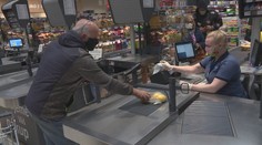 Minister Vlčan prišiel s nápadom, ako stopnúť zdražovanie potravín. Reťazcom sa návrh nepozdáva