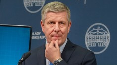 Lengvarský chce skončiť na ministerstve zdravotníctva. „Pre pochybnosti o výkone mojej práce,“ zdôvodnil
