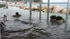 VIDEO: Jadran zasiahli búrky a silný vietor. Pod vodou skončili obľúbené chorvátske a slovinské letoviská